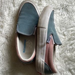Vans Ultracush slip ons
